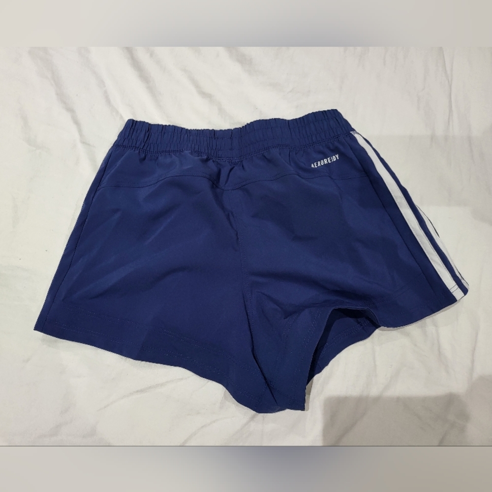 Adidas pacer 3-stripes woven shorts, xxs, never worn.